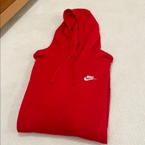 Nike Men’s Hoodie Red Size XL